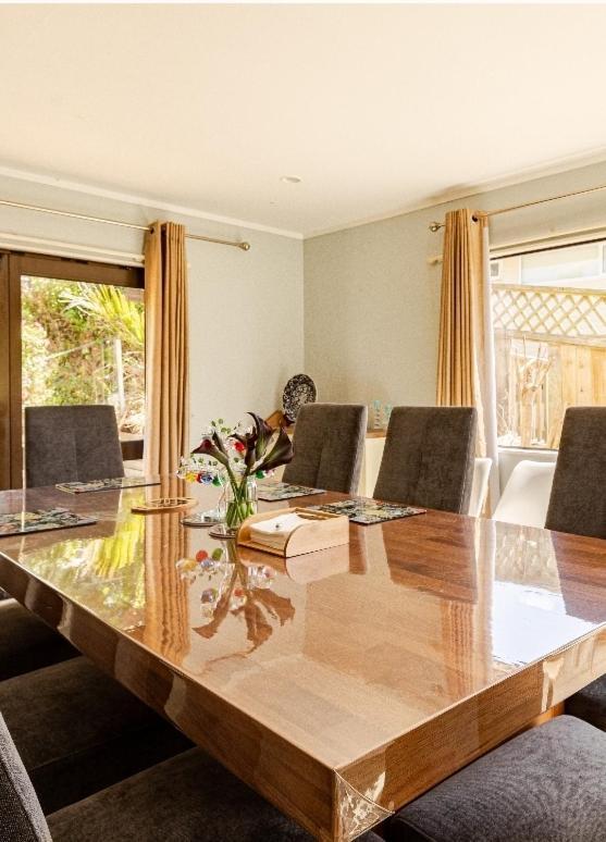 ולינגטו Lux. Room With Ensuite מראה חיצוני תמונה